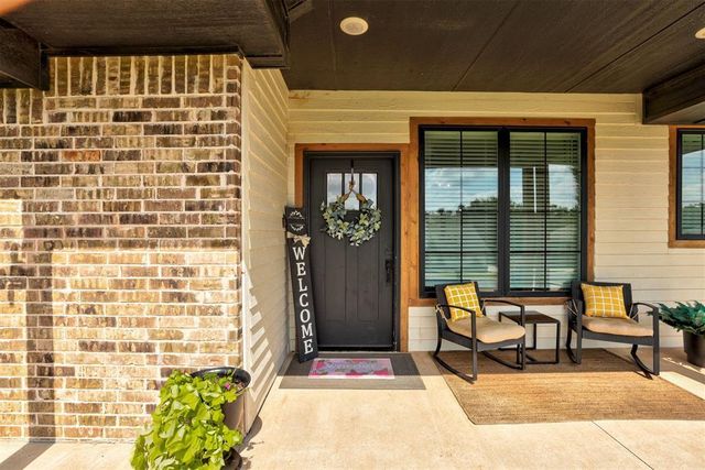 2836 Redwood Court, Newcastle, OK 73065