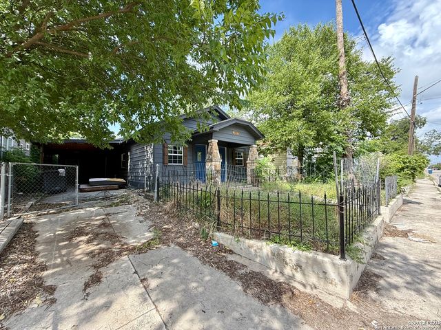 3222 W Martin St, San Antonio, TX 78207