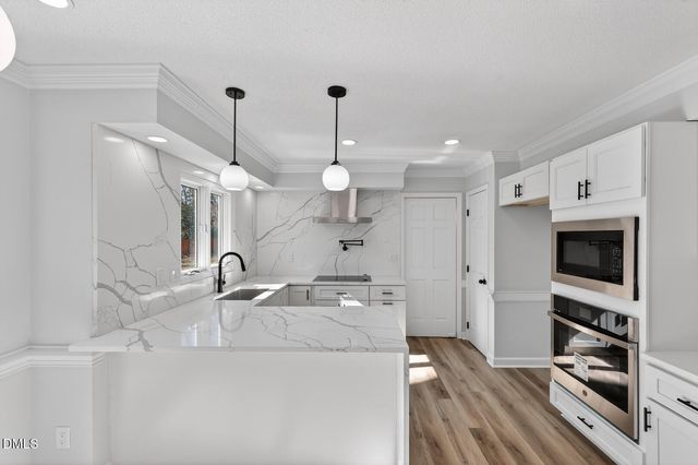 2224 Effingham Circle, Raleigh, NC 27615