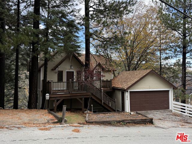 886 Sandalwood Drive, Lake Arrowhead, CA 92352