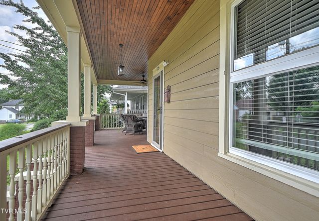 725 Maryland Avenue, Bristol, TN 37620