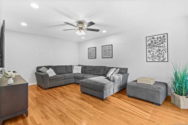 17 Miranda Lane 17, Stratford, CT 06615