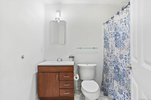 17 Miranda Lane 17, Stratford, CT 06615