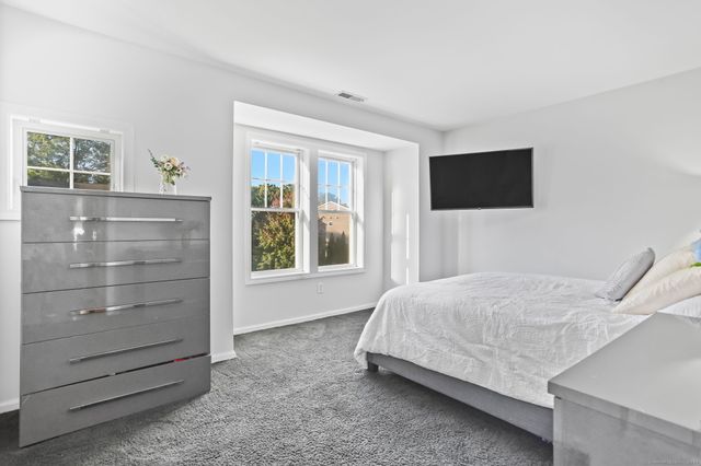 17 Miranda Lane 17, Stratford, CT 06615