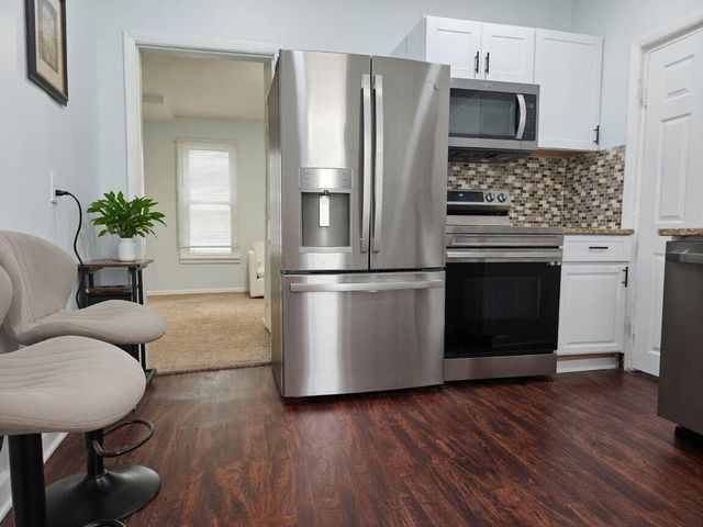 1468 E 25th Avenue, Columbus, OH 43211