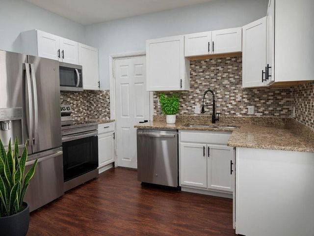 1468 E 25th Avenue, Columbus, OH 43211