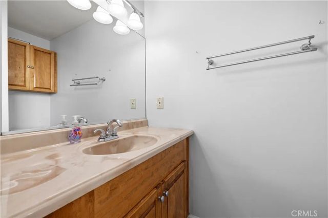 19525 Steinway, Canyon Country, CA 91351