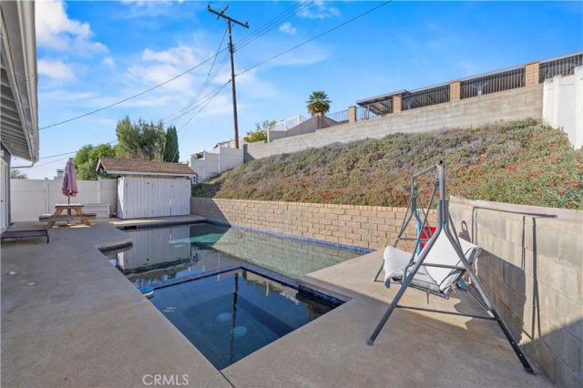 19525 Steinway, Canyon Country, CA 91351