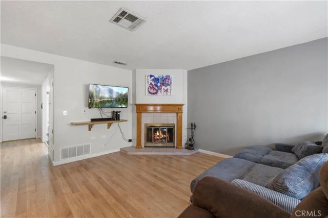 19525 Steinway, Canyon Country, CA 91351