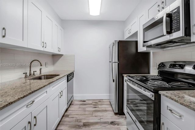 101 SW 132nd Way 315J, Pembroke Pines, FL 33027