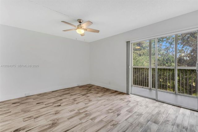 101 SW 132nd Way 315J, Pembroke Pines, FL 33027