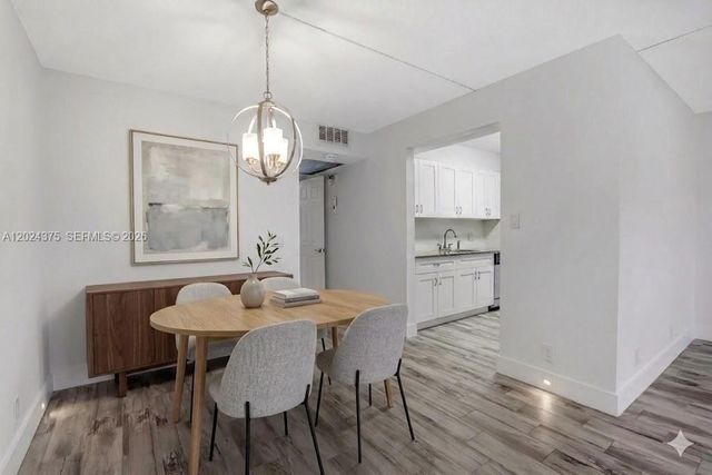 101 SW 132nd Way 315J, Pembroke Pines, FL 33027