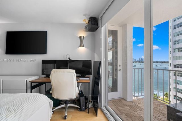 1228 West Ave 704, Miami Beach, FL 33139