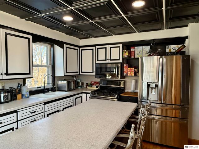 1938 South 50th Street, Omaha, NE 68106