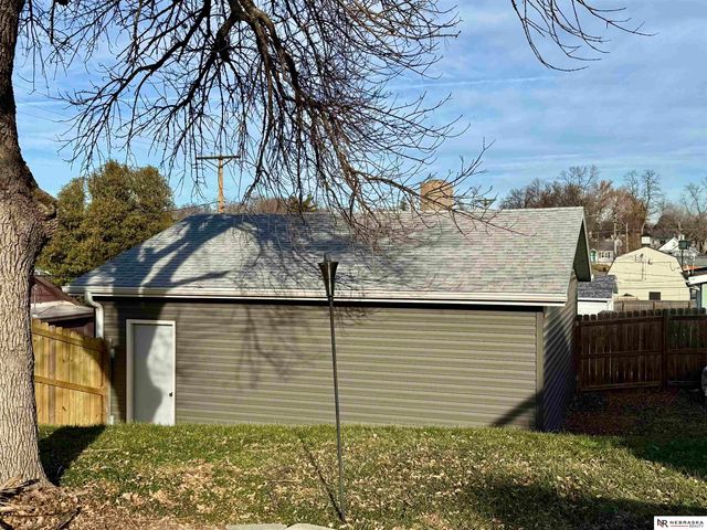 1938 South 50th Street, Omaha, NE 68106