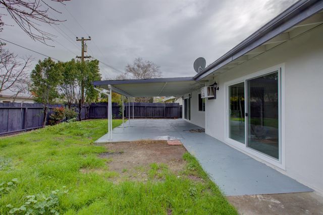 305 Portola Way, Tracy, CA 95376