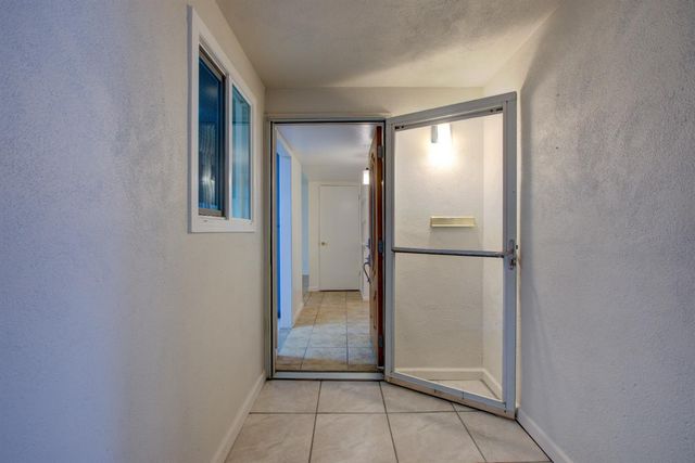 305 Portola Way, Tracy, CA 95376