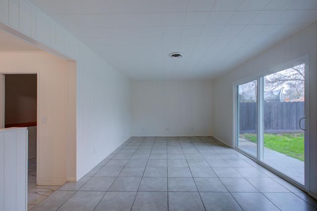 305 Portola Way, Tracy, CA 95376