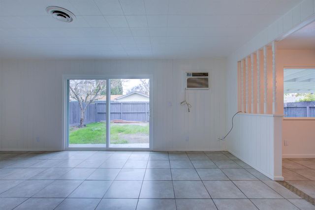 305 Portola Way, Tracy, CA 95376