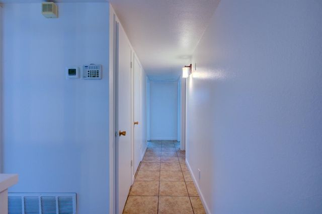 305 Portola Way, Tracy, CA 95376