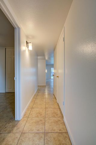 305 Portola Way, Tracy, CA 95376