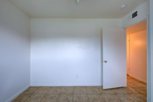 305 Portola Way, Tracy, CA 95376