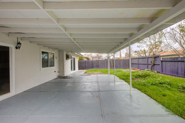 305 Portola Way, Tracy, CA 95376