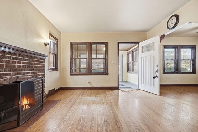 1532 Canfield Avenue, Saint Paul, MN 55108