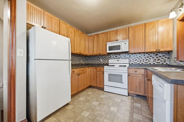 1532 Canfield Avenue, Saint Paul, MN 55108