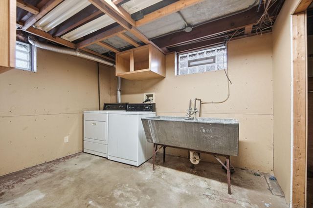 1532 Canfield Avenue, Saint Paul, MN 55108