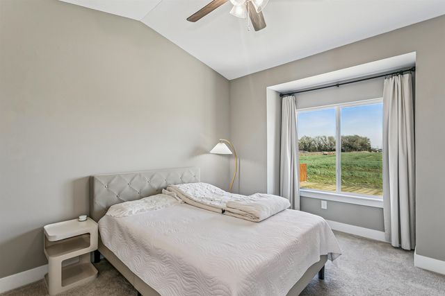 4560 N Atherton St, Maize, KS 67101