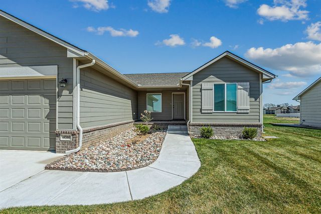 4560 N Atherton St, Maize, KS 67101