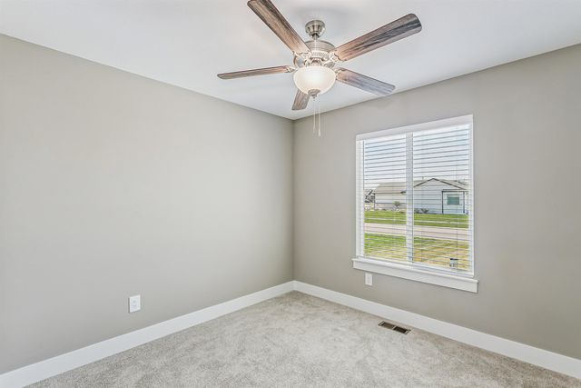 4560 N Atherton St, Maize, KS 67101