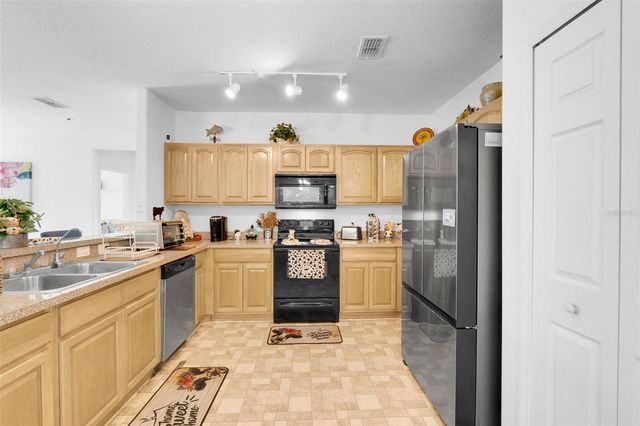 1118 DARTFORD DRIVE, Kissimmee, FL 34758