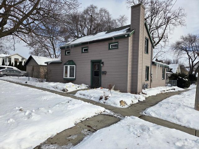 123 S Broad STREET, Elkhorn, WI 53121
