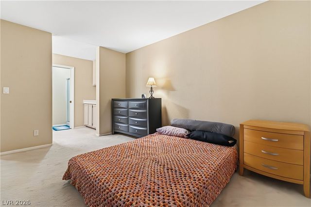 2209 Short Pine Drive, Las Vegas, NV 89108