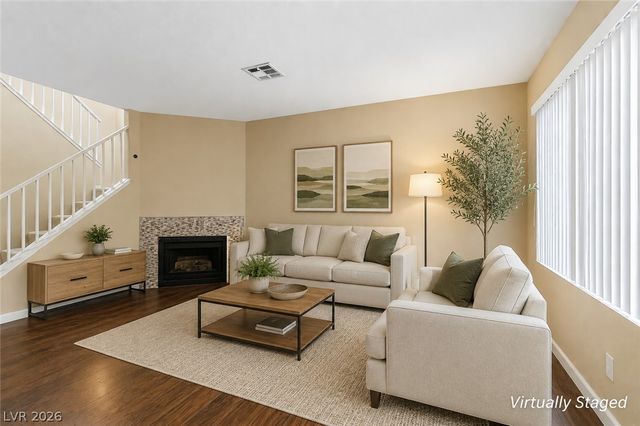 2209 Short Pine Drive, Las Vegas, NV 89108