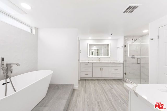 10390 WILSHIRE Boulevard 1601, Los Angeles, CA 90024