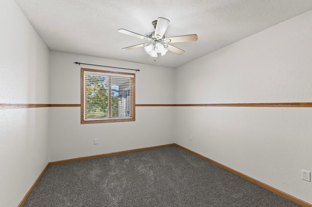 527 4th Circle Drive SE, Lonsdale, MN 55046