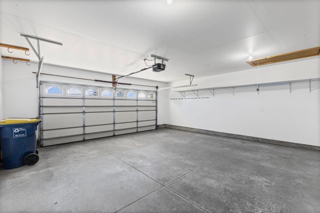 527 4th Circle Drive SE, Lonsdale, MN 55046