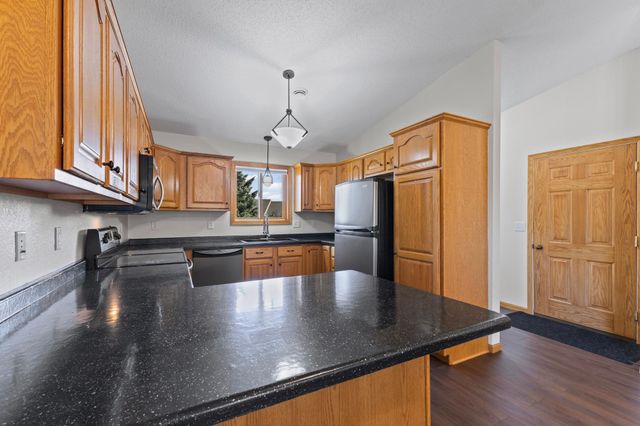 527 4th Circle Drive SE, Lonsdale, MN 55046