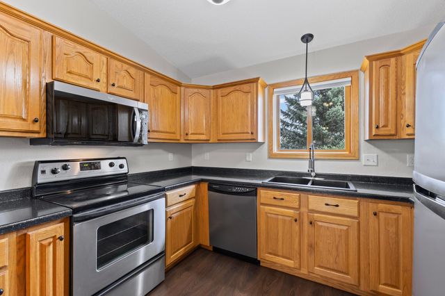 527 4th Circle Drive SE, Lonsdale, MN 55046