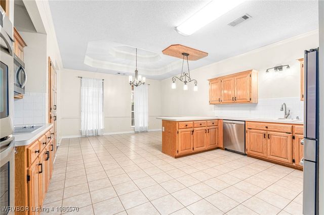 1912 Parkridge Drive, Van Buren, AR 72956