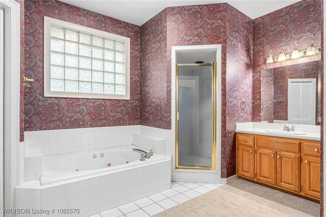 1912 Parkridge Drive, Van Buren, AR 72956