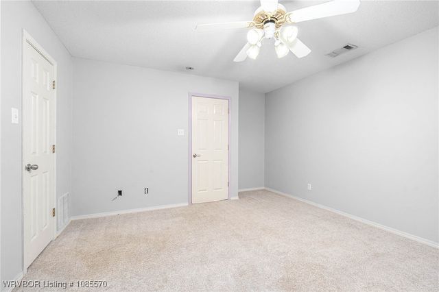 1912 Parkridge Drive, Van Buren, AR 72956