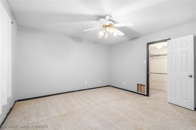 1912 Parkridge Drive, Van Buren, AR 72956