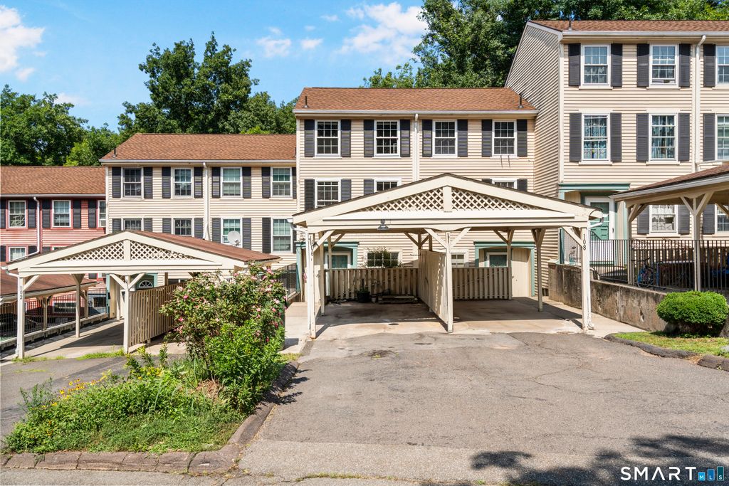 106 Rising Trail Drive 106, Middletown, CT 06457