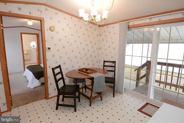 3005 WALNUT LN, Telford, PA 18969