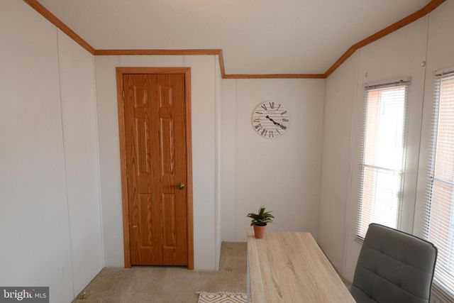 3005 WALNUT LN, Telford, PA 18969