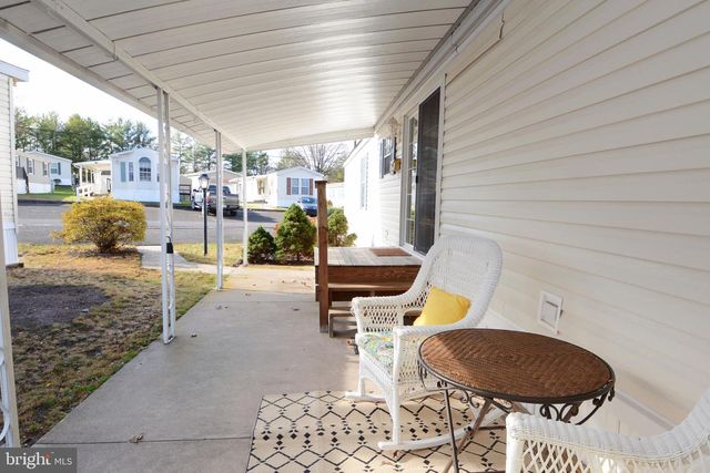 3005 WALNUT LN, Telford, PA 18969